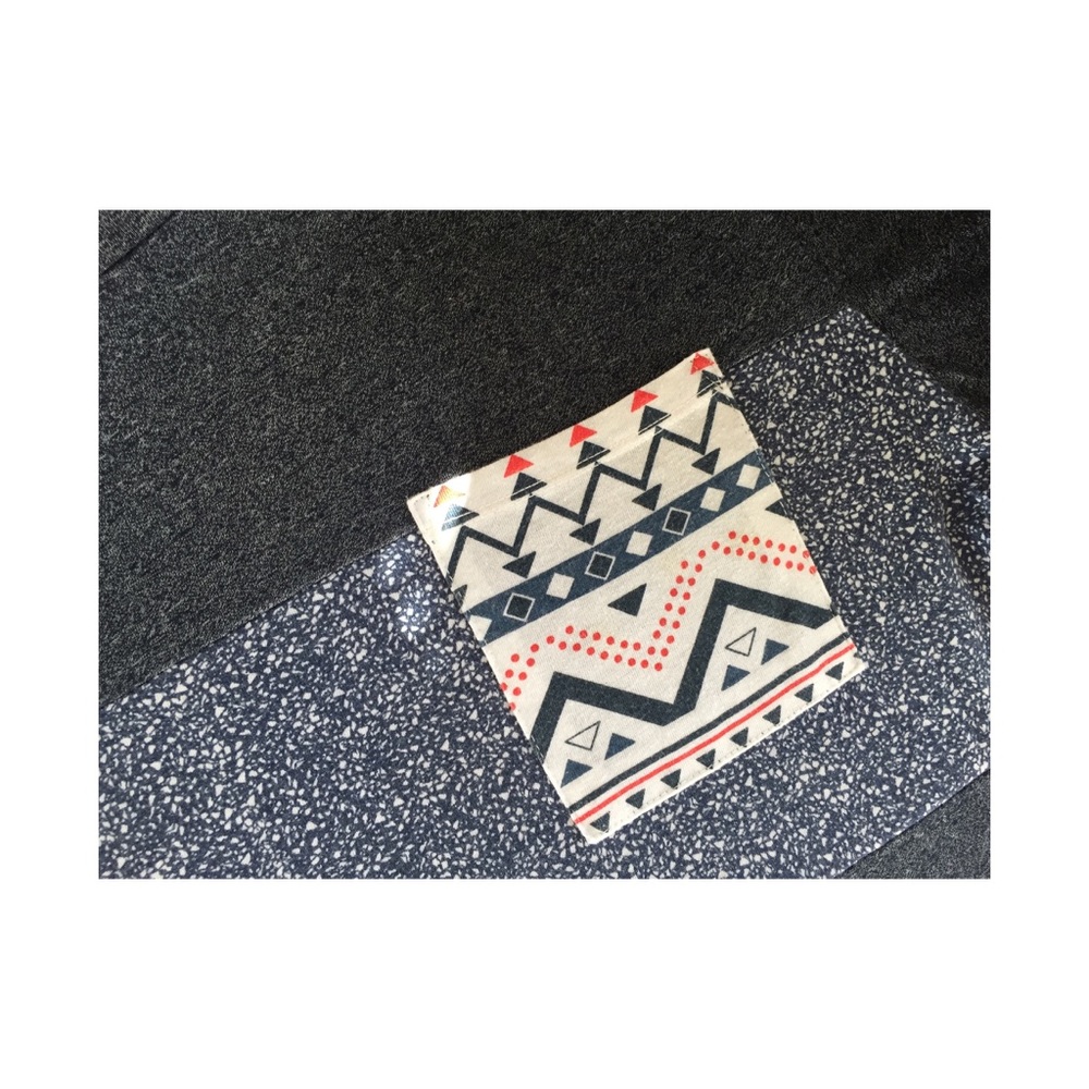 Grey tribal accented tshirt - Picture 2 of 4